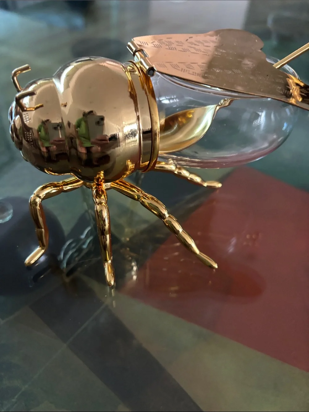 N/A stylish gold